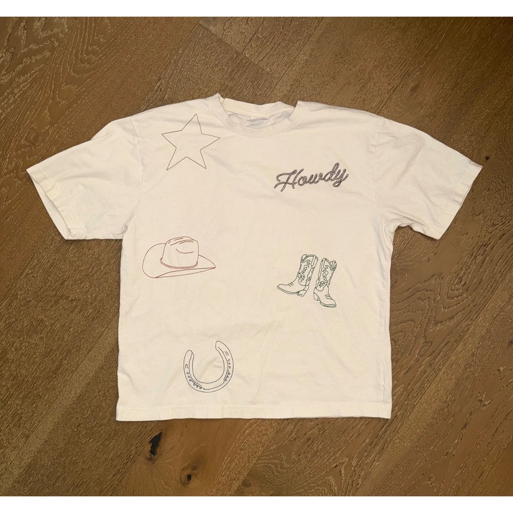 April Kiss Womens Howdy Western Graphic Tee Cream Short Sleeve T-Shirt Size M